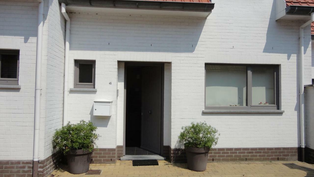 Vakantiehuis In Knokke-Heist Met Tuin En Parkeerplaats Exterior foto